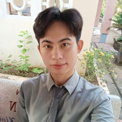 Đặng Phạm Quốc Vương  dạy Ngữ văn