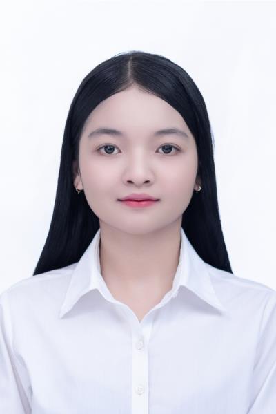 Nguyễn Thị Thảo Quyên dạy Luật