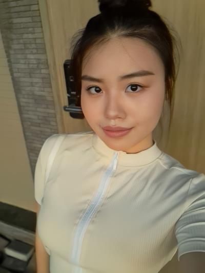 Trần Khánh Băng dạy Tiếng Anh